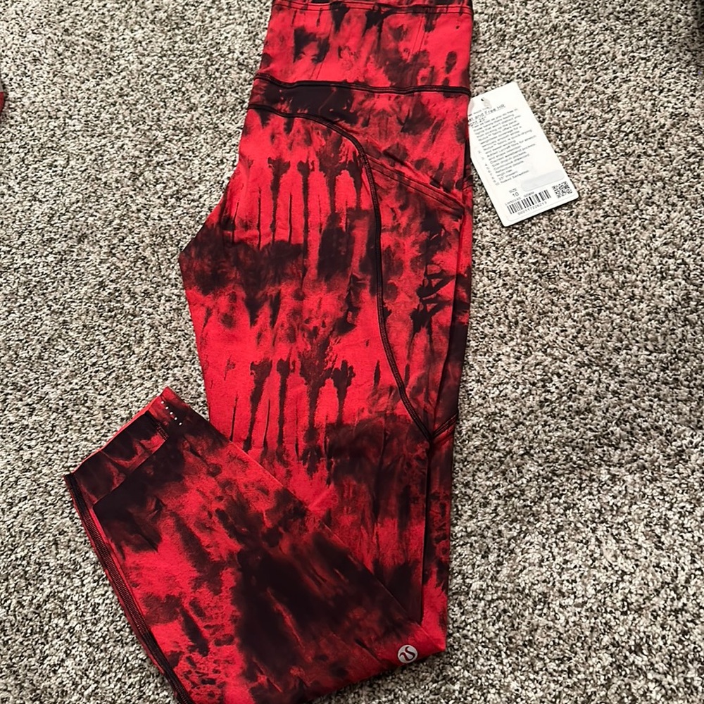 Lulu lemon Leggings! Red ty-dye